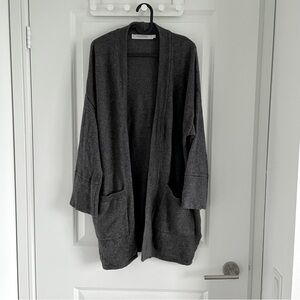 Contemporaine simons charcoal gray wool cardigan